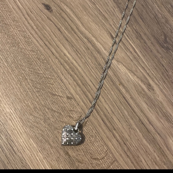 GORGEOUS NWOT BRIGHTON HEART NECKLACE ❤️ - Picture 5 of 6